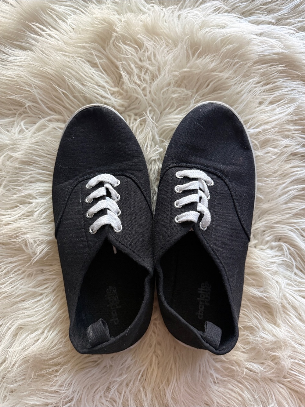 👟BLACK CANVAS SNEAKERS 👟